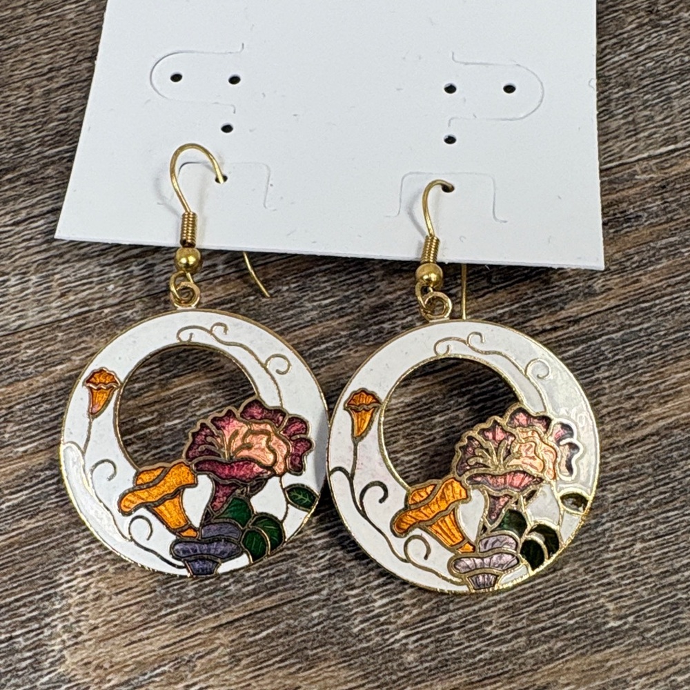 ✨ Vintage Gold-Plated Cloisonné Enamel Floral Dangle Earrings ✨